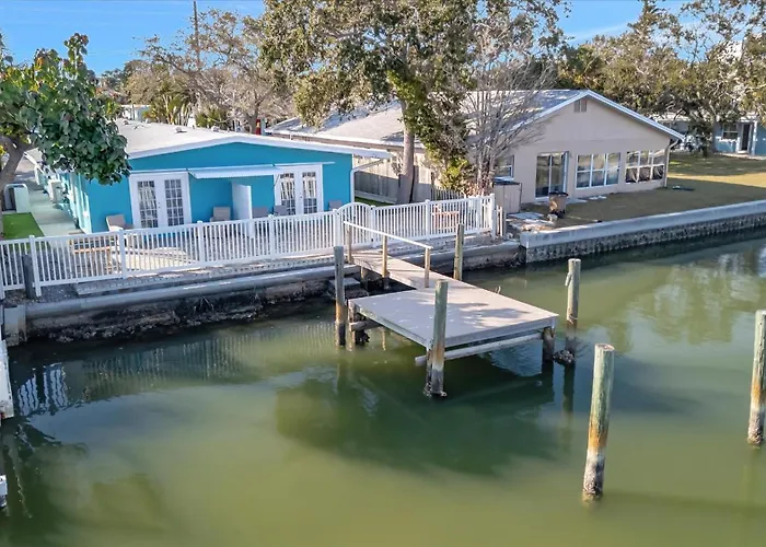 Ferienhaus Watefront King Boat Dock & Pets Ok Walk 2 *